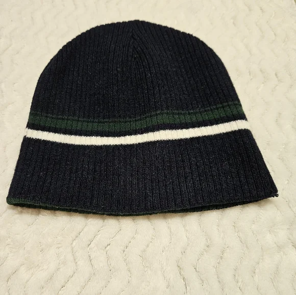 Notre Dame Reversible Team Beanie - Picture 2 of 5
